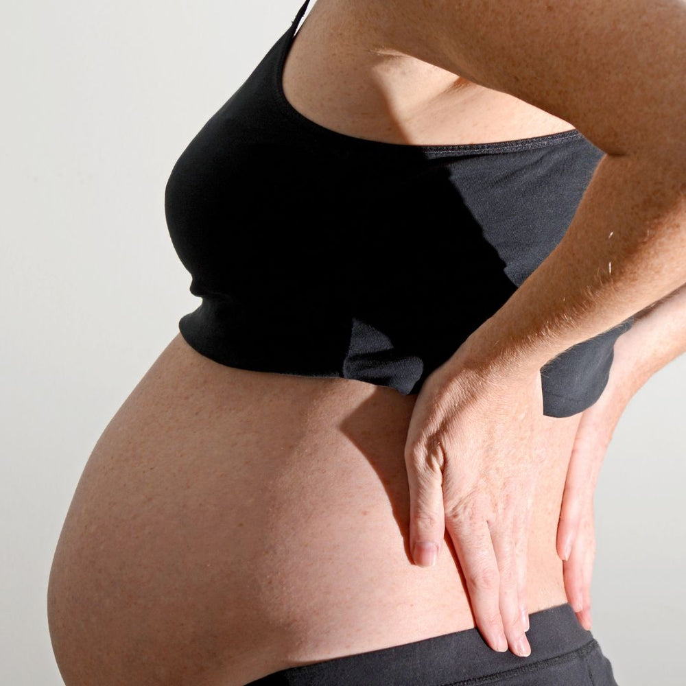 pregnant woman with back pain